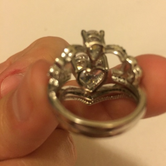Ring Set Silver Crown and Heart w/ CZ stones - Picture 7 of 8